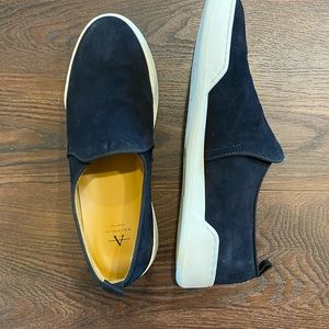 *NEW Aquatalia slip on suede sneakers